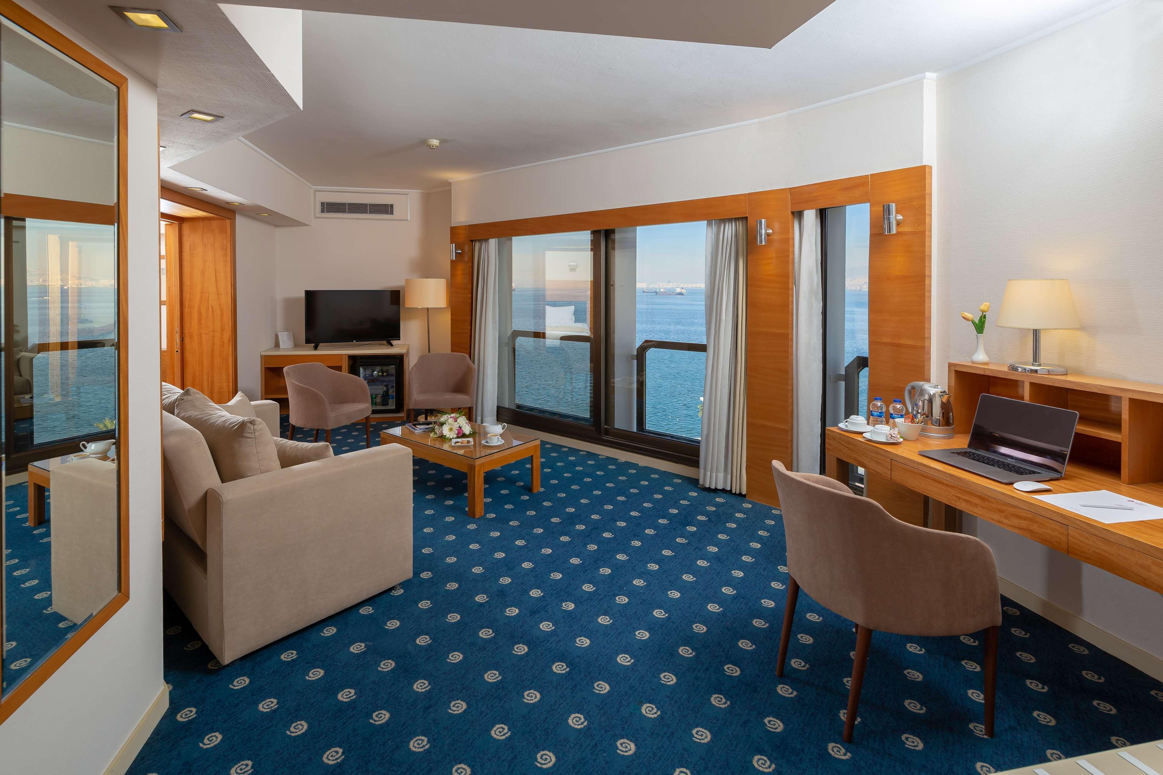 Best Western Plus Hotel Konak İzmir Luaran gambar
